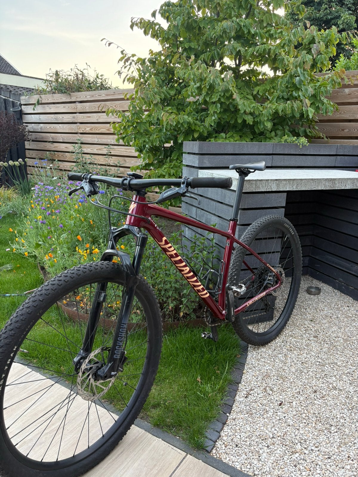 Specialized chizel cherry rood, Ophalen of Verzenden, Zo goed als nieuw, Overige merken