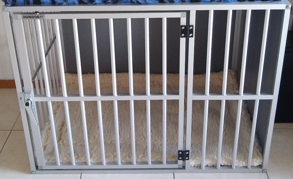 Bench voor (grotere) hond, Dieren en Toebehoren, Ophalen, Zo goed als nieuw