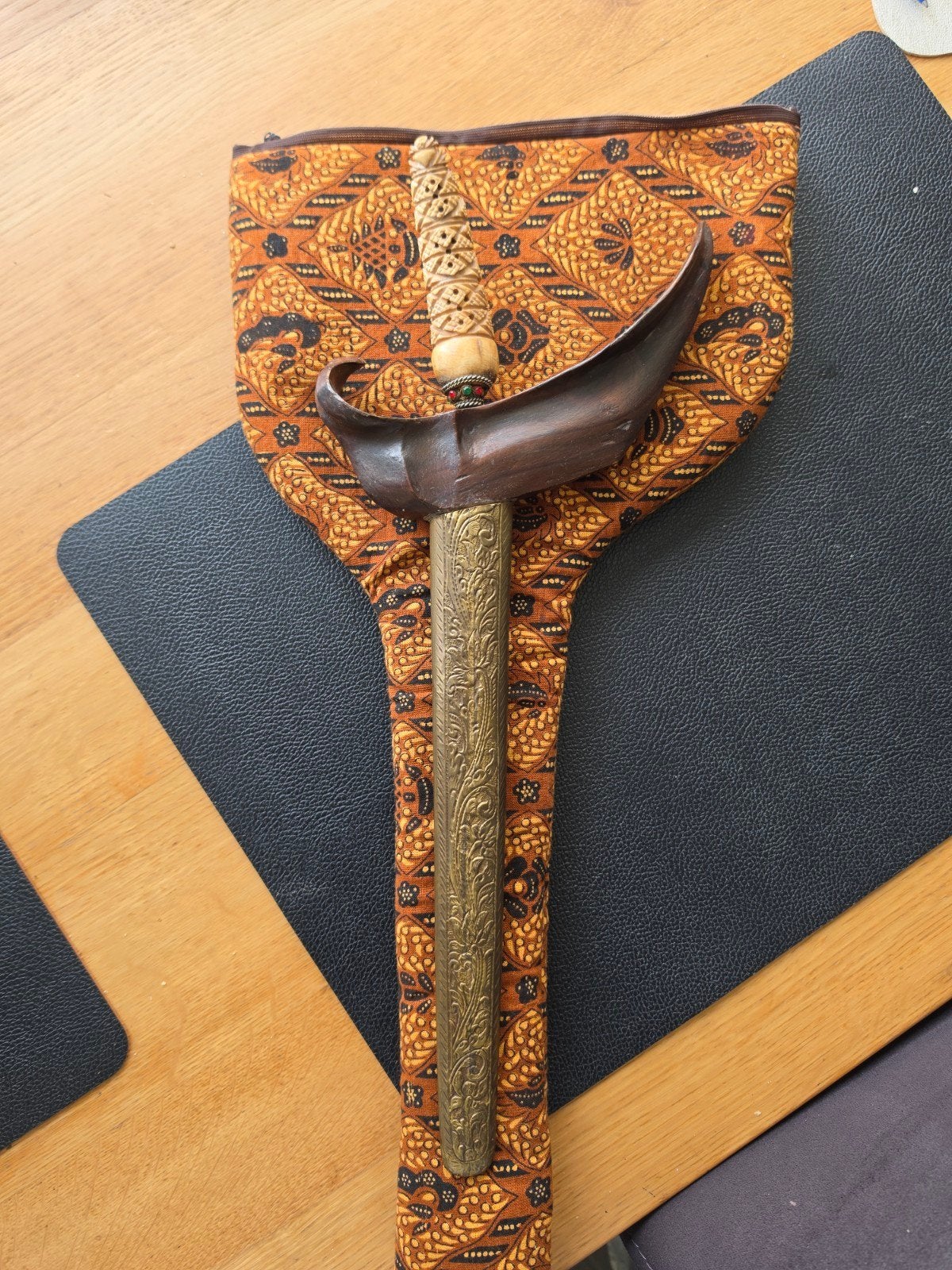 Antieke keris / kris #1, Indonesië, Ophalen of Verzenden, Wapen, Metaal
