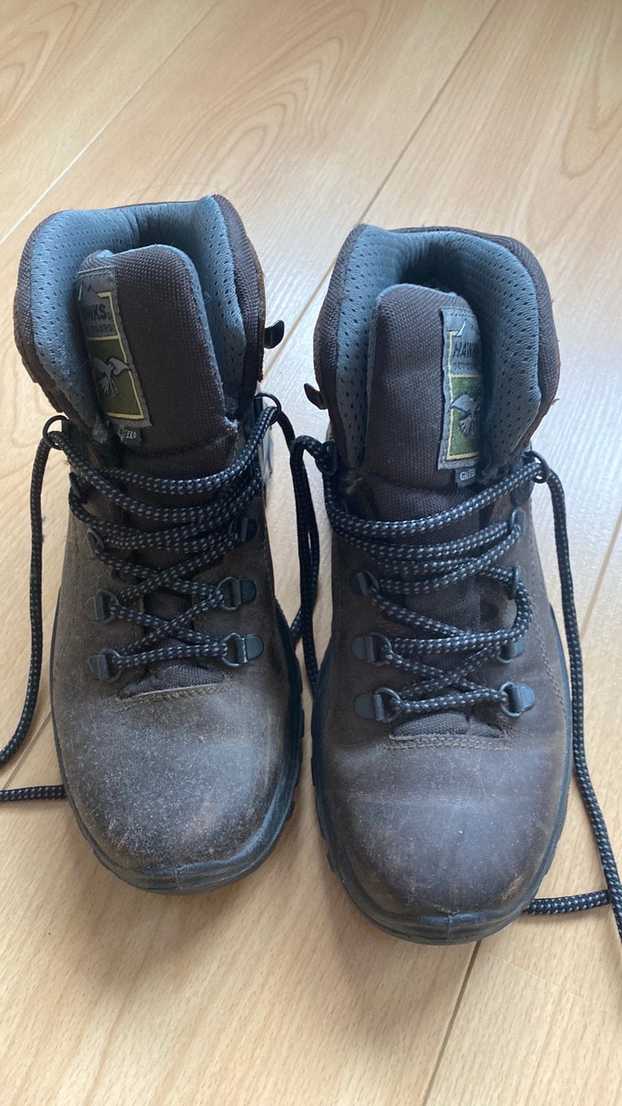 Hawks Bergschoenen Maat 36 ZGAN, Ophalen of Verzenden, Zo goed als nieuw, Schoenen