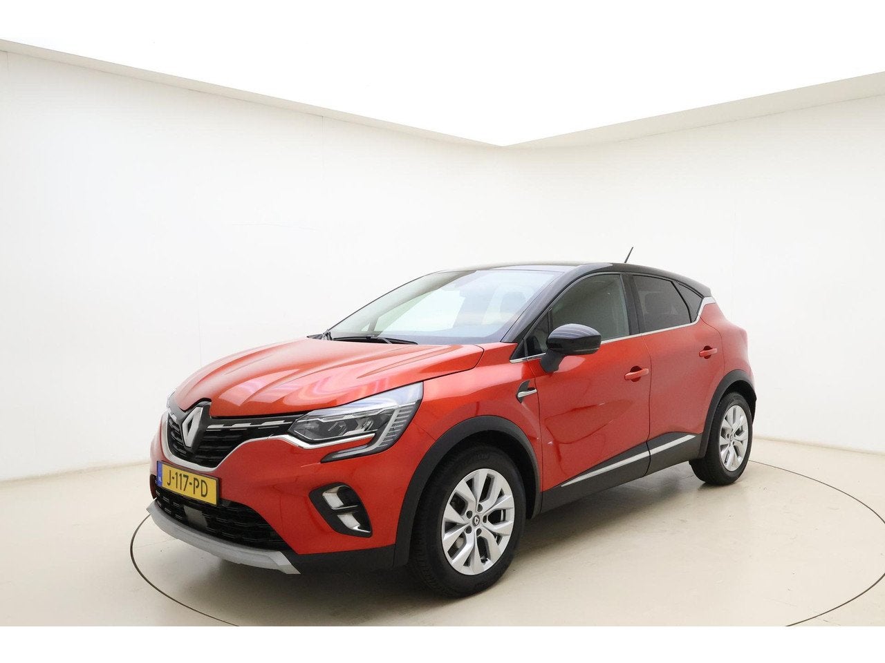 Renault Captur 1.0 TCe 100pk Bi-Fuel LPG Intens | Navigatie, Auto's, Voorwielaandrijving, 101 pk, Gebruikt, Origineel Nederlands