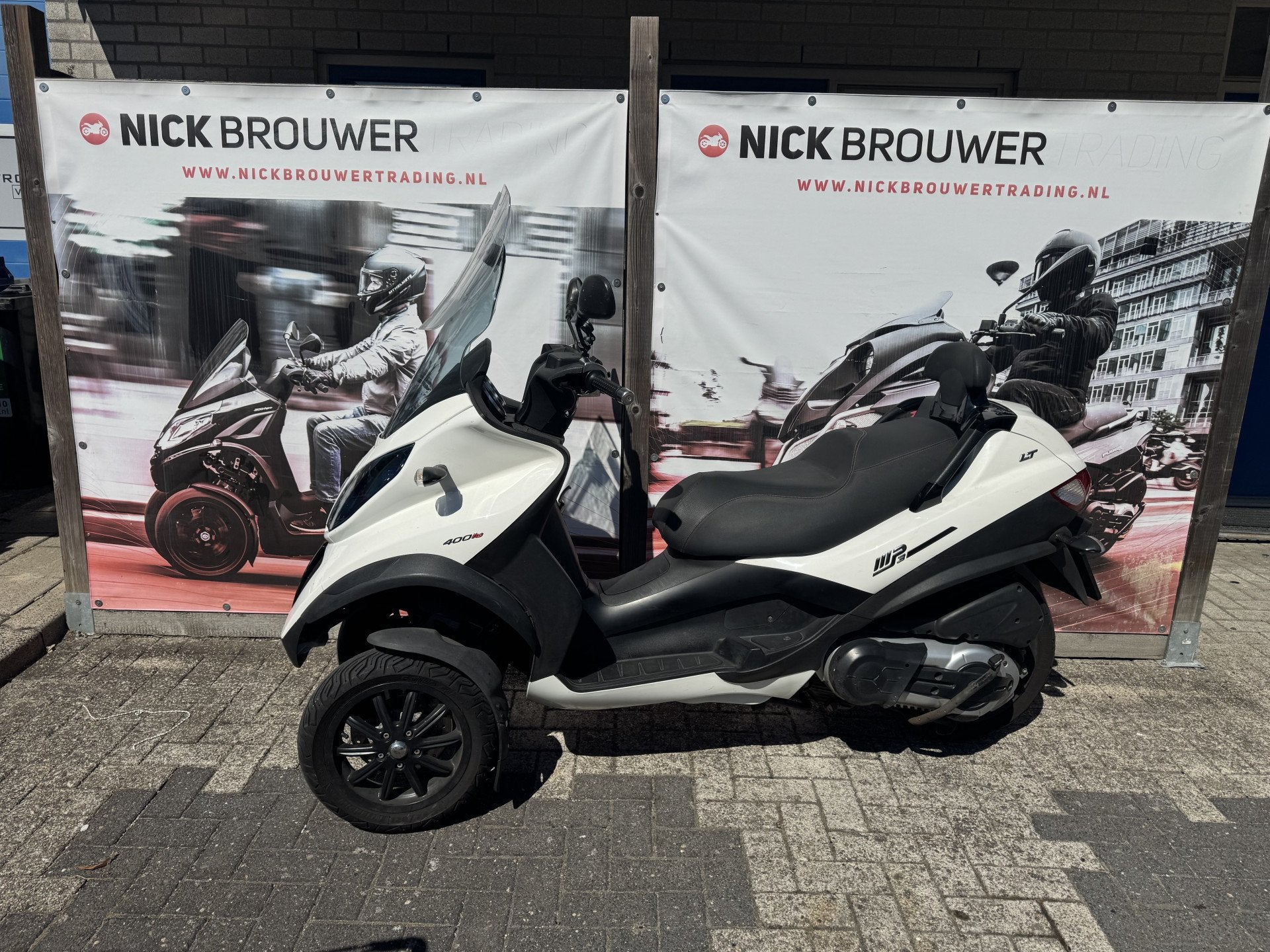 Piaggio MP3 400 LT SPORT ZGAN met €1000 korting, Motoren, Motoren | Piaggio, Bedrijf, 399 cc, Overig, Nick Brouwer Trading