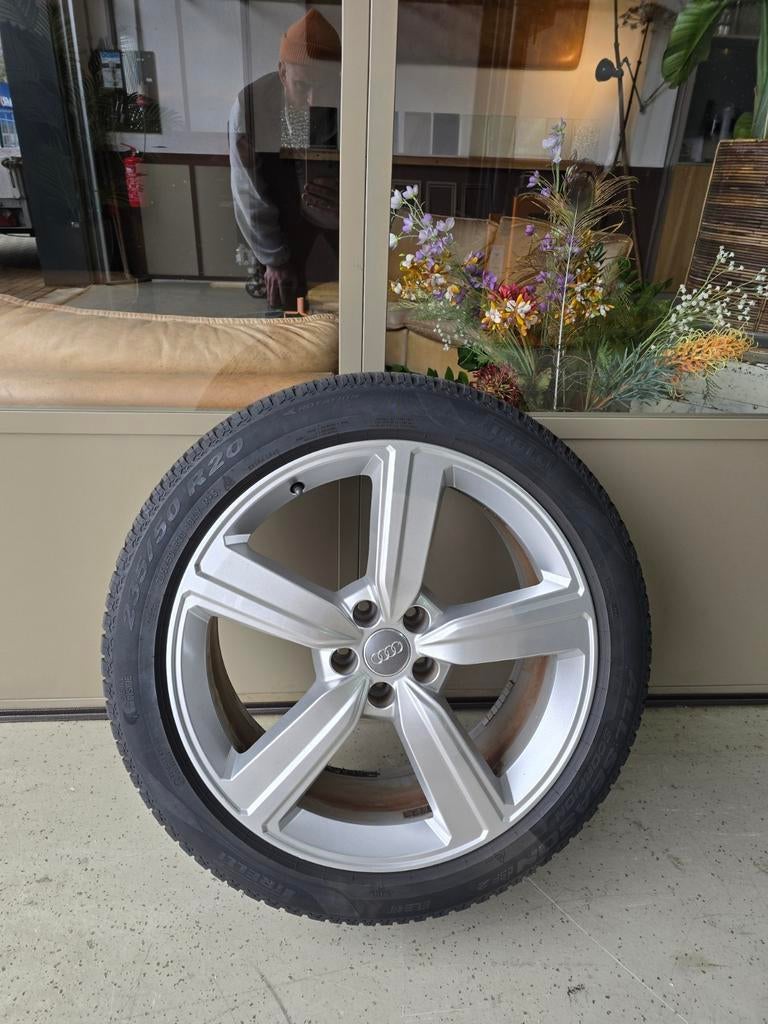 Set van 4 Audi wielen- 235/50 R20 All Seas, Auto-onderdelen, Banden en Velgen, Gebruikt, Banden en Velgen, Ophalen of Verzenden