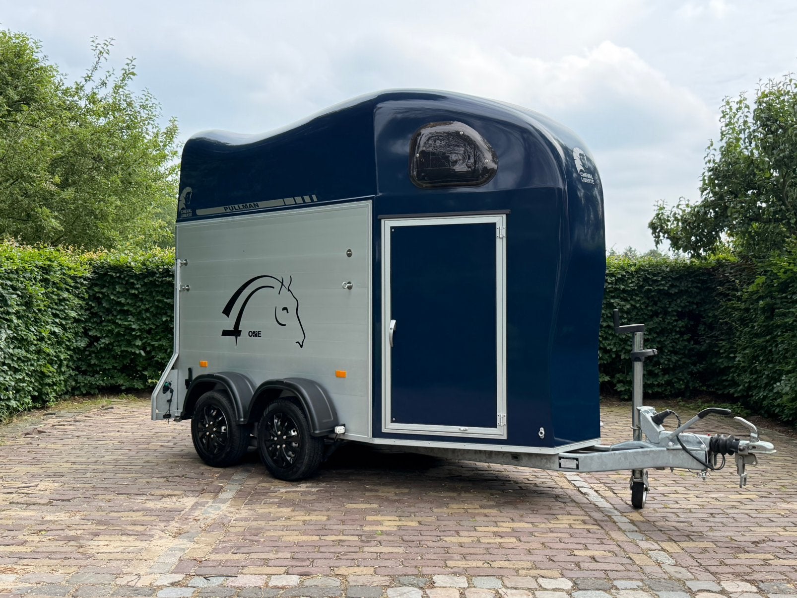Top staat cheval liberte 1.5 vol aluminium met zadelkamer, Dieren en Toebehoren, Paarden en Pony's | Trailers en Aanhangwagens