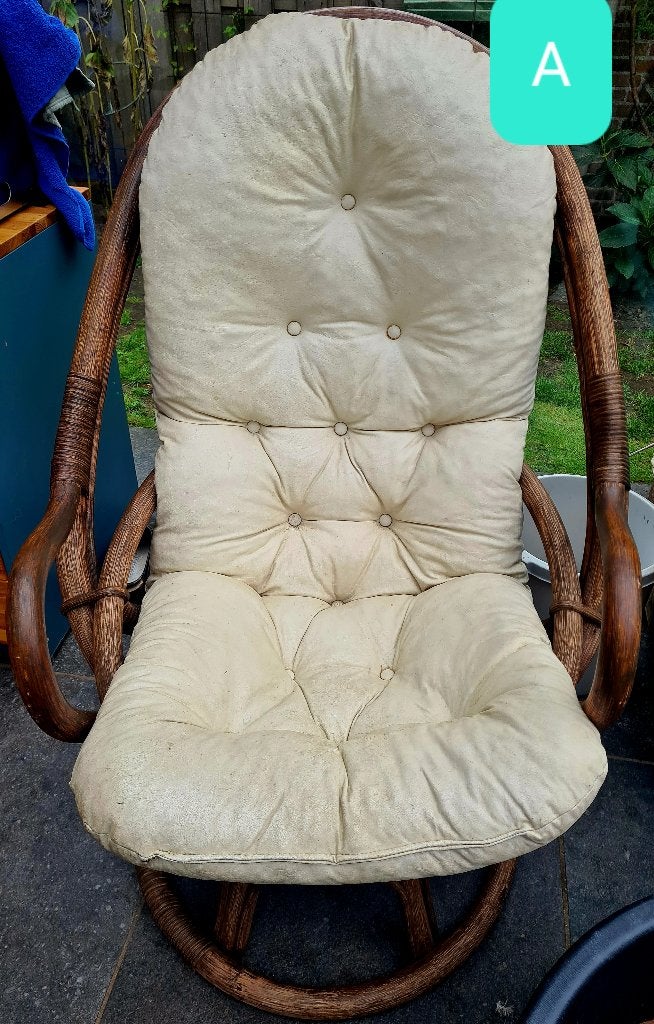 Vintage rotan draaistoel met leren kussen, Ophalen, Gebruikt, Leer, 75 tot 100 cm