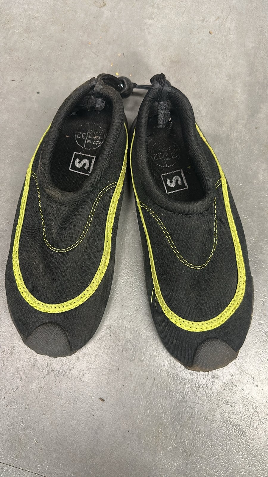 Diverse waterschoenen voor kinderen, Ophalen of Verzenden, Gebruikt, Jongen of Meisje, Overige typen