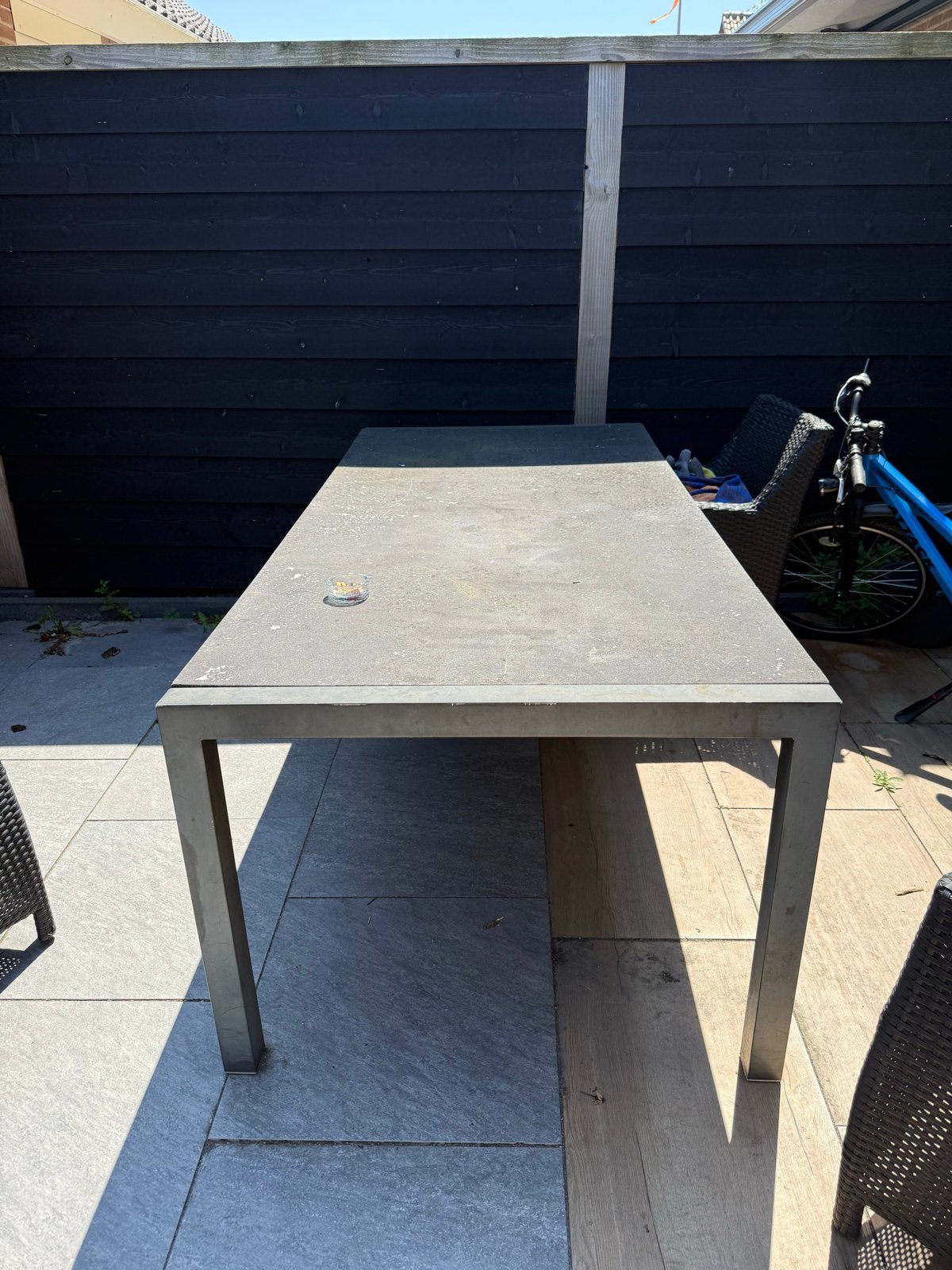Robuuste tuintafel - Ideaal voor buiten dineren, Ophalen, Gebruikt, Rechthoekig, Metaal