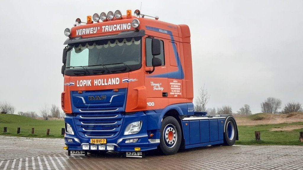 onderlip Daf XF 106, Auto-onderdelen, Ophalen, DAF, Carrosserie en Plaatwerk