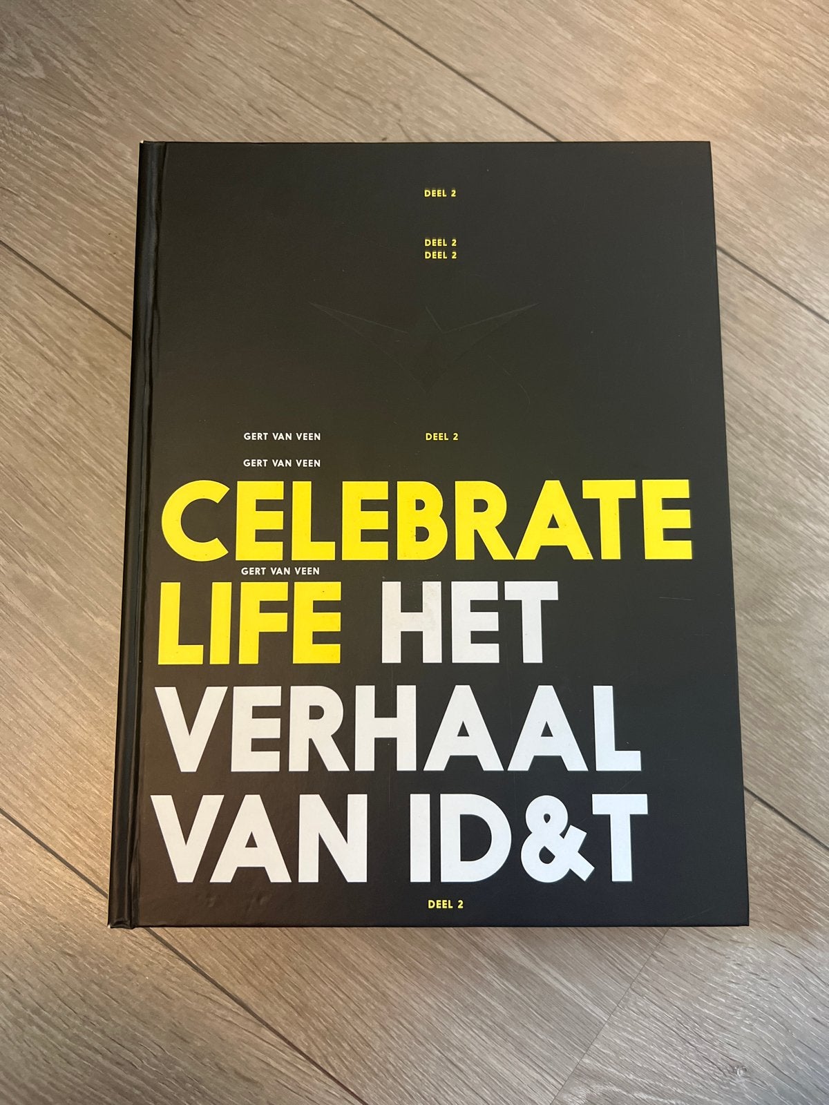 Celebrate Life: Het Verhaal van ID&T - Deel 2, Ophalen of Verzenden, Zo goed als nieuw, Nederland