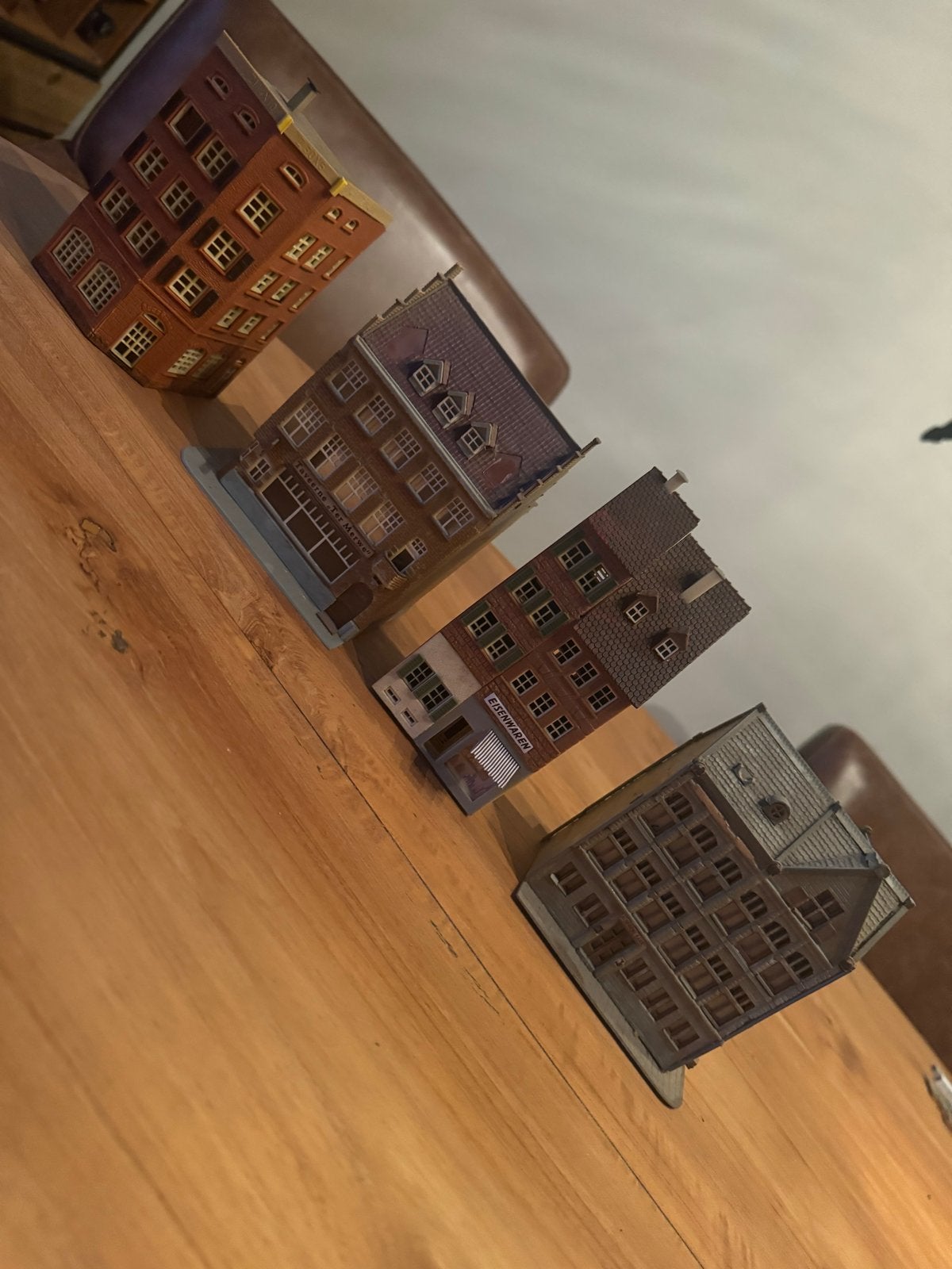 Faller/Kibri Stadshuizen 1:87, Hobby en Vrije tijd, Modeltreinen | H0, Overige merken, Gebruikt, Gelijkstroom of Wisselstroom