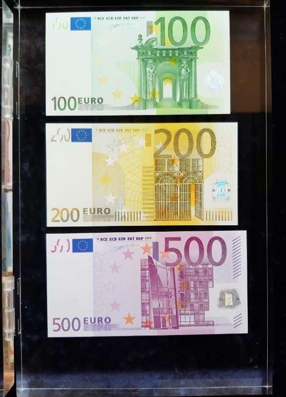 Eurobiljetten in plexiglas 885 Euro UNC, Ophalen of Verzenden, Overige landen, 5 euro, Setje