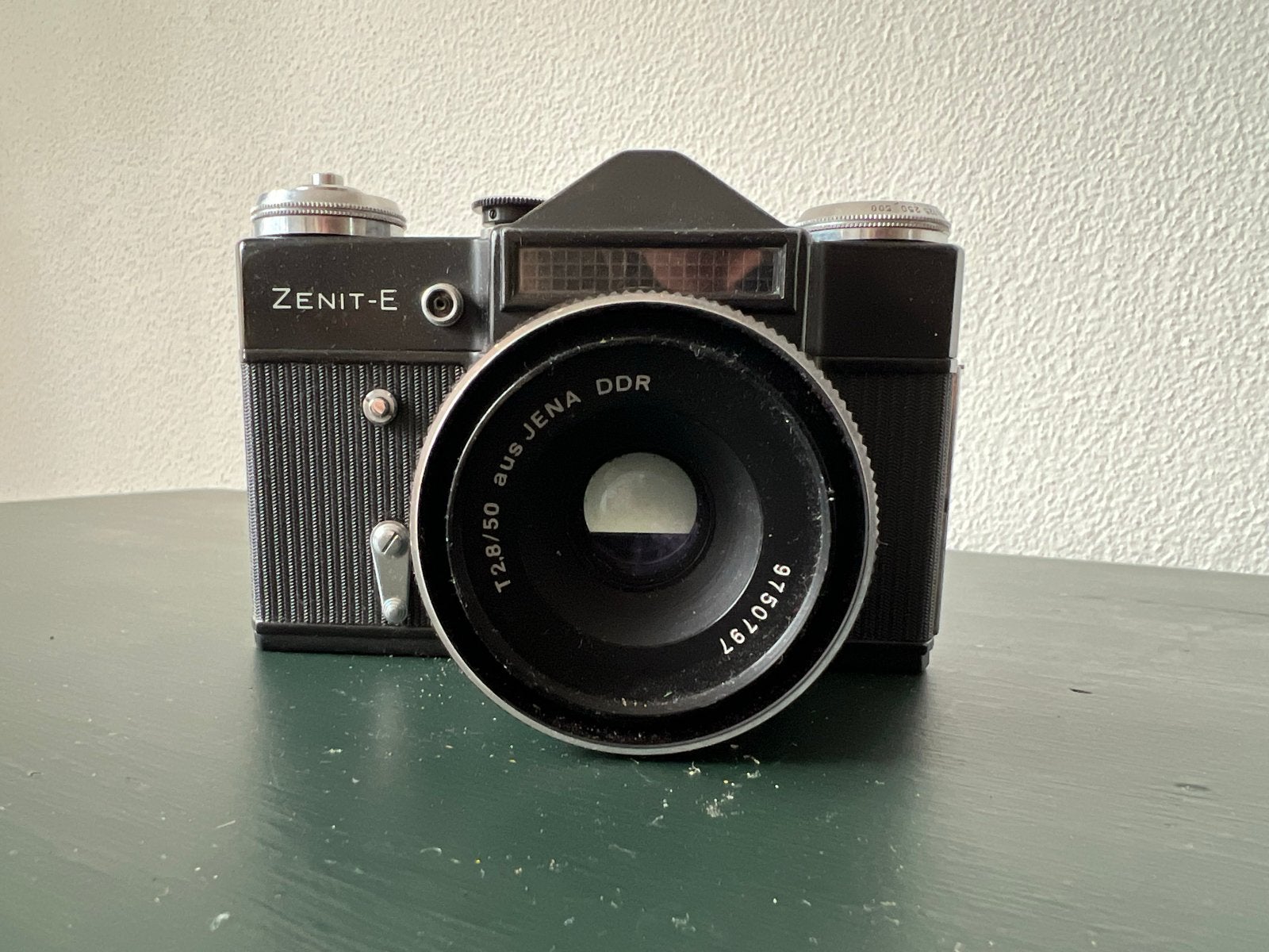 Zenit-E Spiegelreflexcamera met Carl Zeiss Jena lens, Ophalen of Verzenden, Gebruikt, Spiegelreflex, Overige Merken