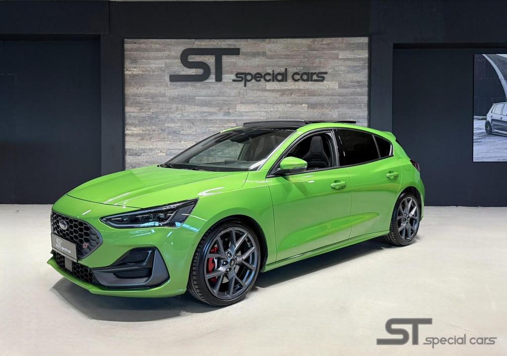 Ford Focus 2.3 EcoBoost ST-X|Performance Pack|Full, Gebruikt, Zwart, 4 cilinders, Met garantie (alle)