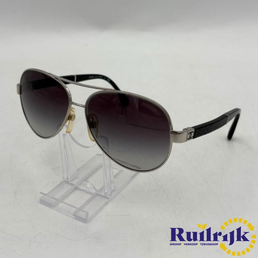 Chanel 4195 Q Designer Zonnebril - Prima staat, Chanel, Zo goed als nieuw, Support@chanel.com, 31 Rue Cambon, 75001 Paris
France