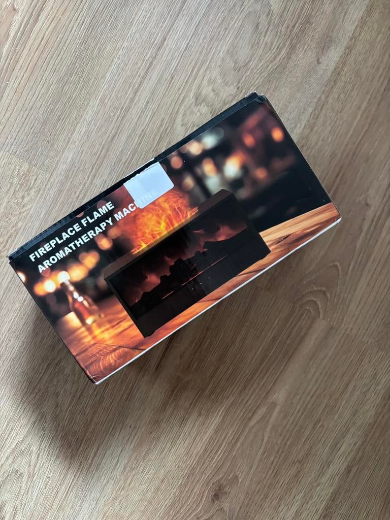 Mini aroma difuser nieuw in doos, Ophalen, Nieuw, Overige materialen, Minder dan 25 cm