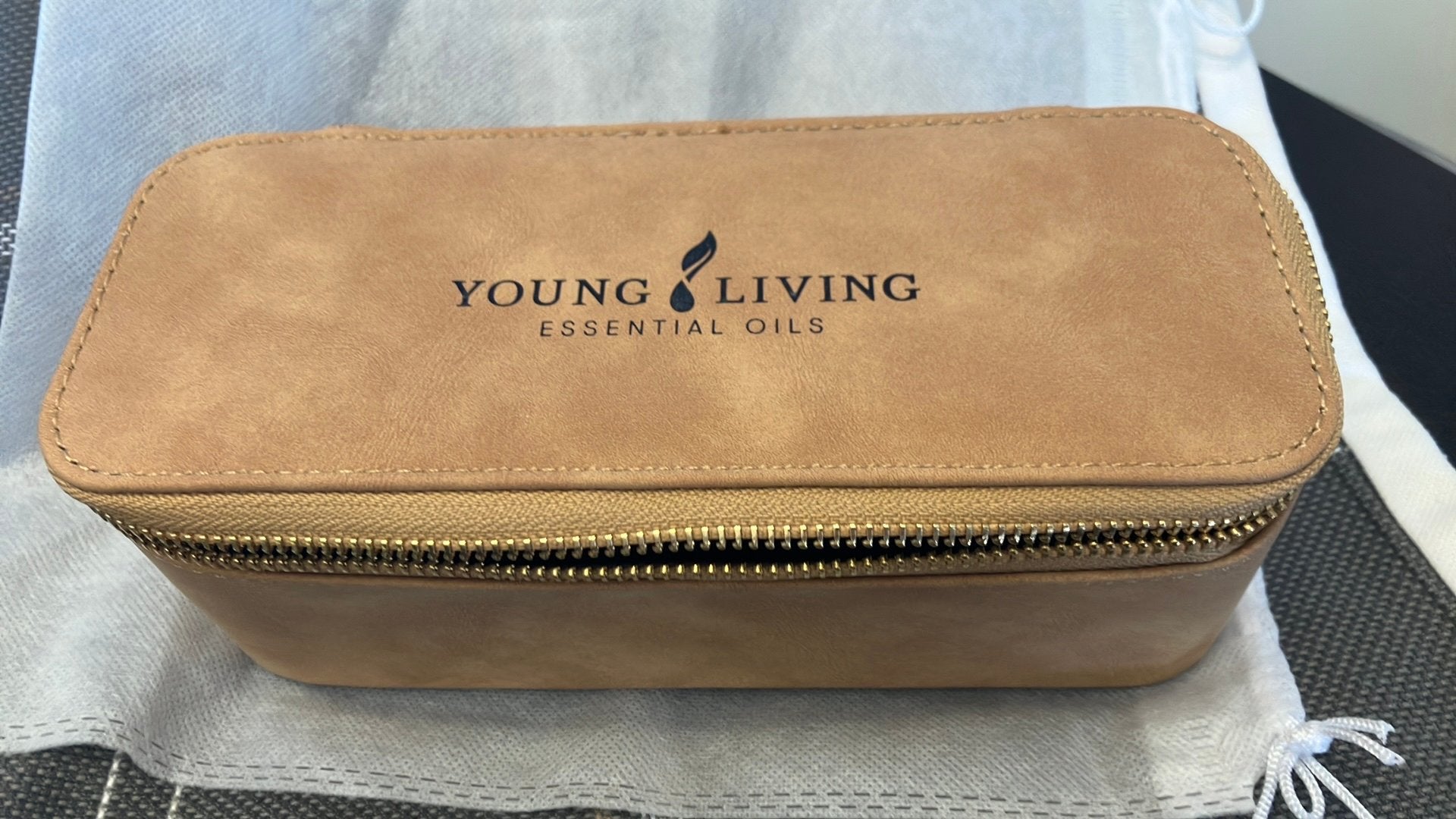 Young Living Olie tasje, Ophalen of Verzenden, Nieuw, Aroma
