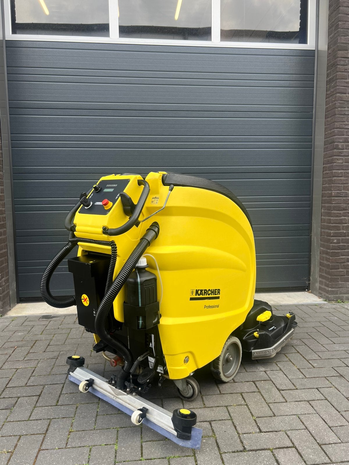 Kärcher B80 W D65 schrobzuigmachine, Ophalen of Verzenden, Gebruikt, Schrobmachine
