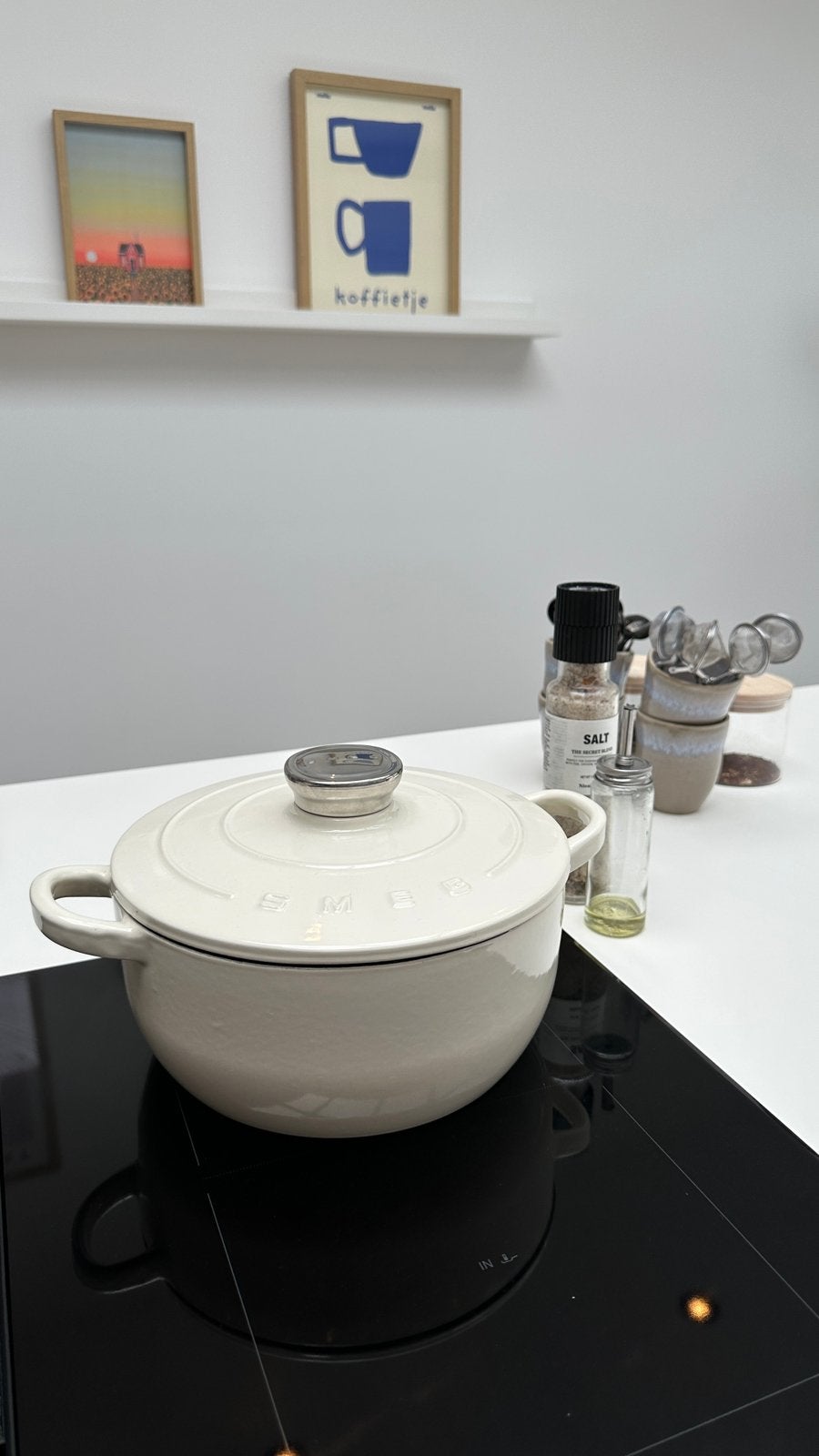 Smeg braadpan gietijzer nieuw, Huis en Inrichting, Keuken | Potten en Pannen, Ophalen, Nieuw, Gietijzer, Koekenpan of Braadpan