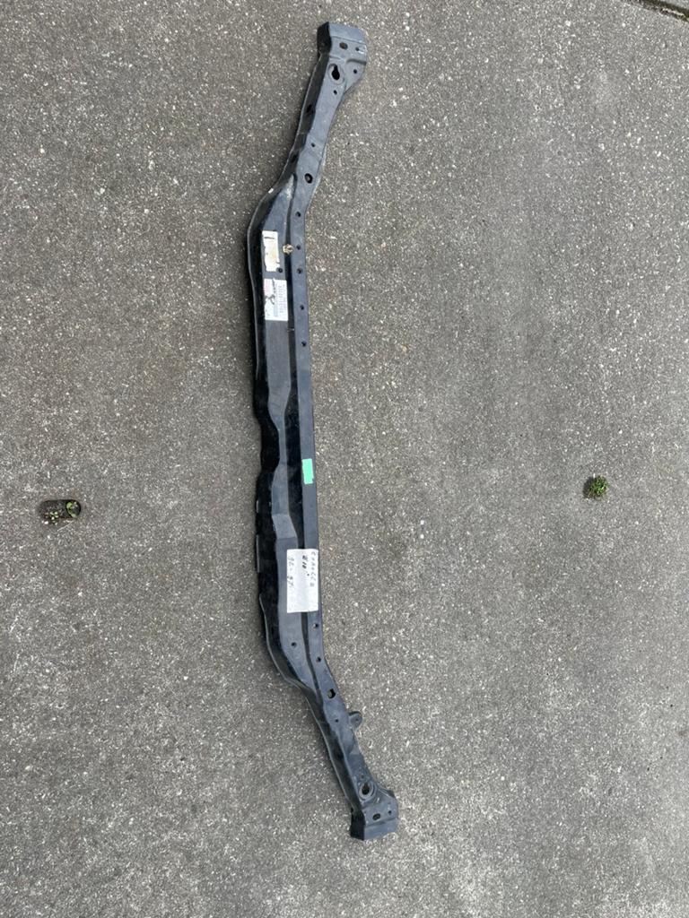 Toyota corolla e10 front balk nieuw 53205-12100, Ophalen of Verzenden