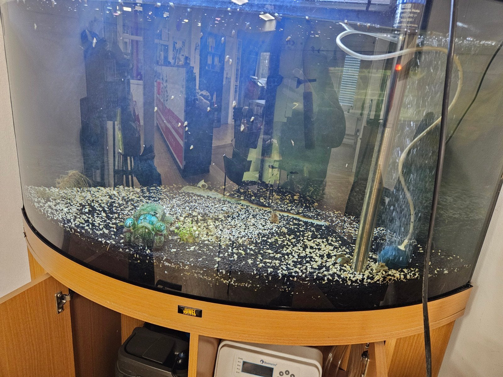 juwel hoekprofiel aquarium, Ophalen, Gebruikt, Leeg aquarium, Inclusief slangen