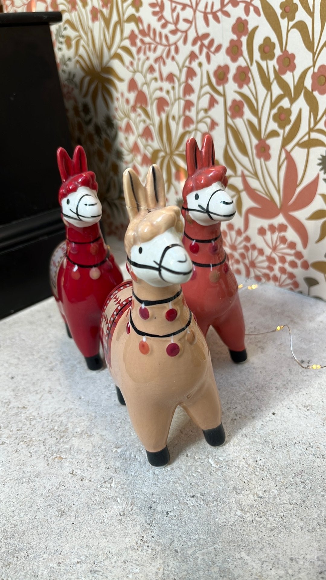 Decoratie: 3 porseleinen lama’s intact, Boho, Meerkleurig, Decoratieobject, Steen/keramiek