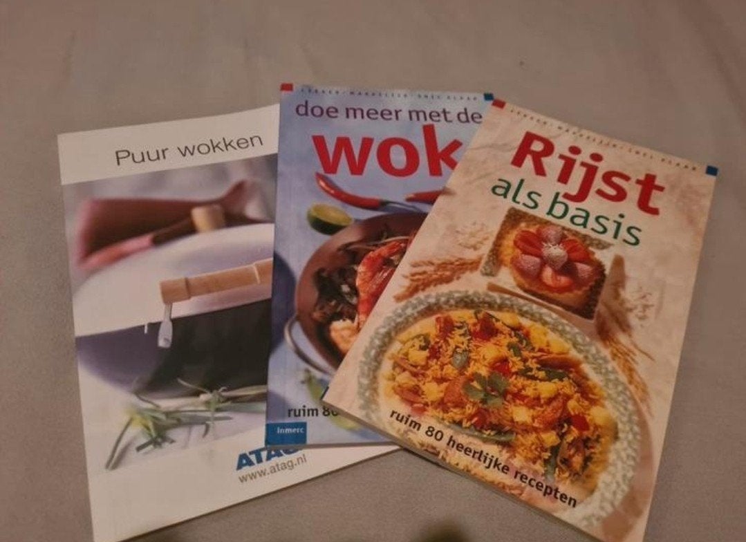 Wok Kookboeken - Puur Wokken, Rijst als Basis, Boeken, Ophalen of Verzenden, Zo goed als nieuw, Azië en Oosters