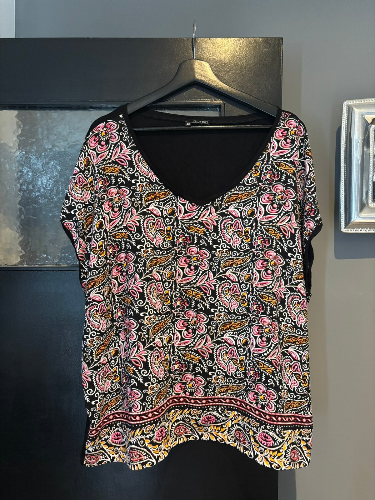 Norah top maat 46, Meerkleurig, Maat 46/48 (XL) of groter, Ophalen of Verzenden, Zo goed als nieuw