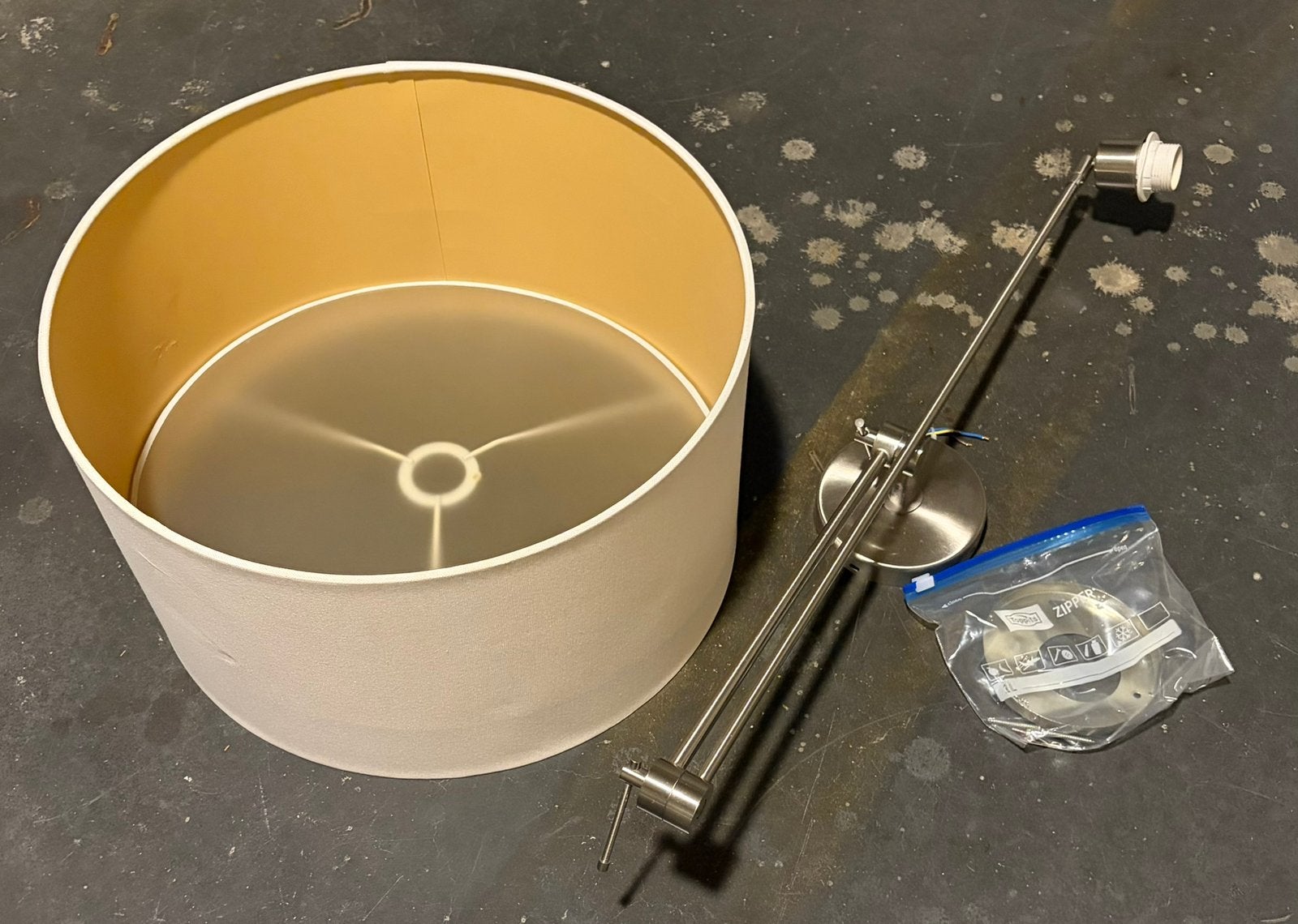 Scharnierende plafondlamp, Ophalen, Gebruikt, Beige, Hanglamp