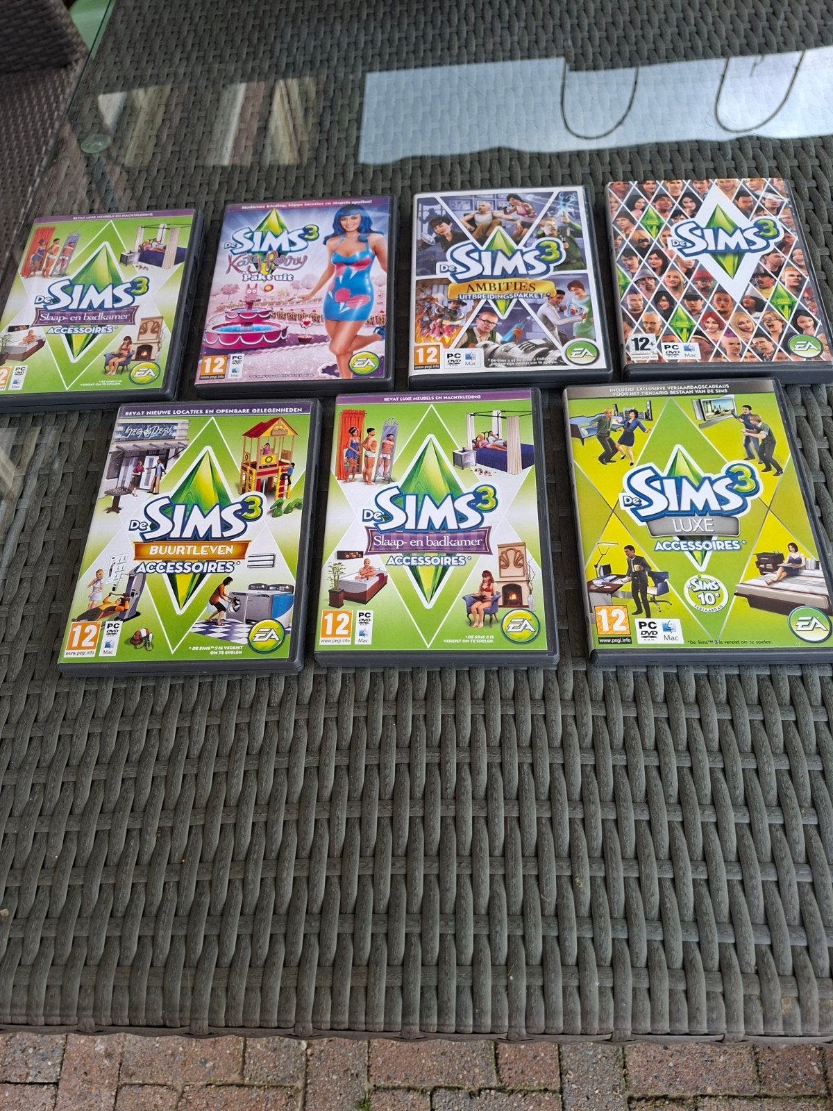 Sims pc spellen bieden, 1 speler, Ophalen of Verzenden, Zo goed als nieuw, Vanaf 12 jaar