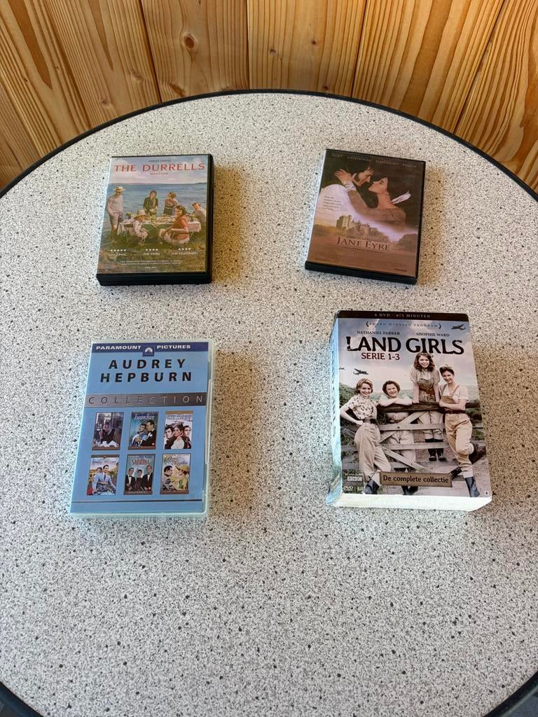 DVD Collectie: The Durrells, Jane Eyre, Audrey Hepburn, Land, Cd's en Dvd's, Dvd's | Tv en Series, Ophalen, Gebruikt, Alle leeftijden