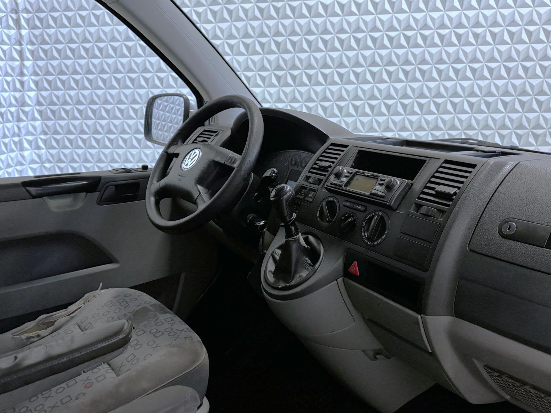 Volkswagen Transporter 2.5 TDI 96KW Dubbel cabine / AIRCO (2, Auto's, Voorwielaandrijving, Stof, Gebruikt, Zwart