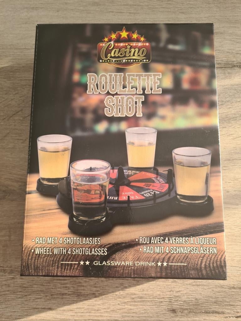 Casino Roulette Shot Spel met 4 Shotglaasjes, Vijf spelers of meer, Ophalen, Nieuw