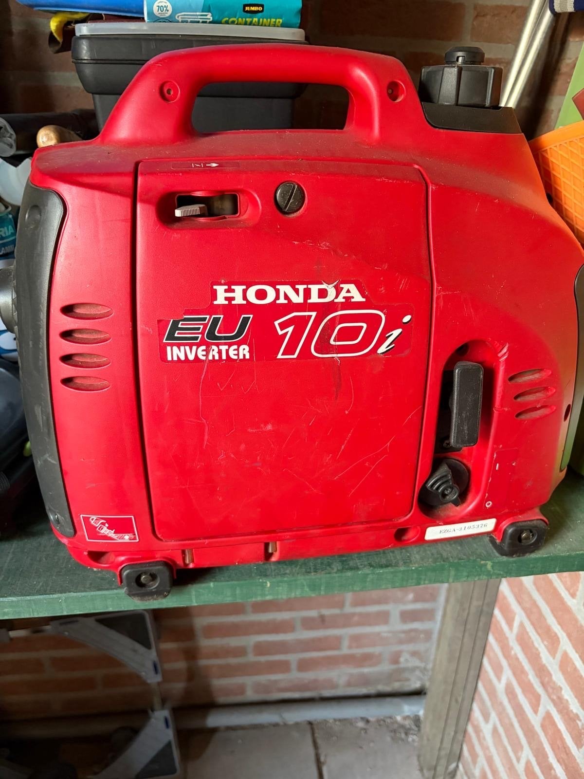Honda EU10i Inverter Aggregaat - Compact en Stil, Ophalen