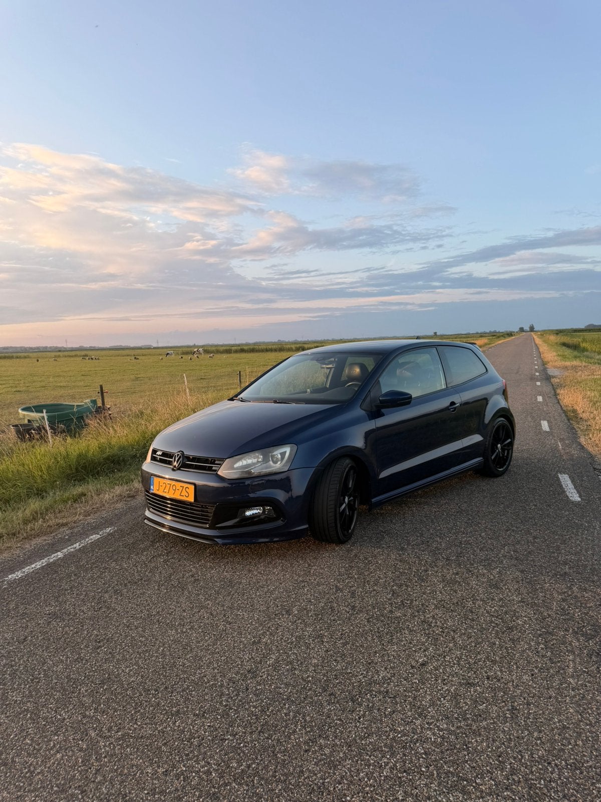 Volkswagen Polo 1.2 TSI R-line 2013 Blauw, Auto's, Voorwielaandrijving, 40 €/maand, 4 cilinders, Blauw