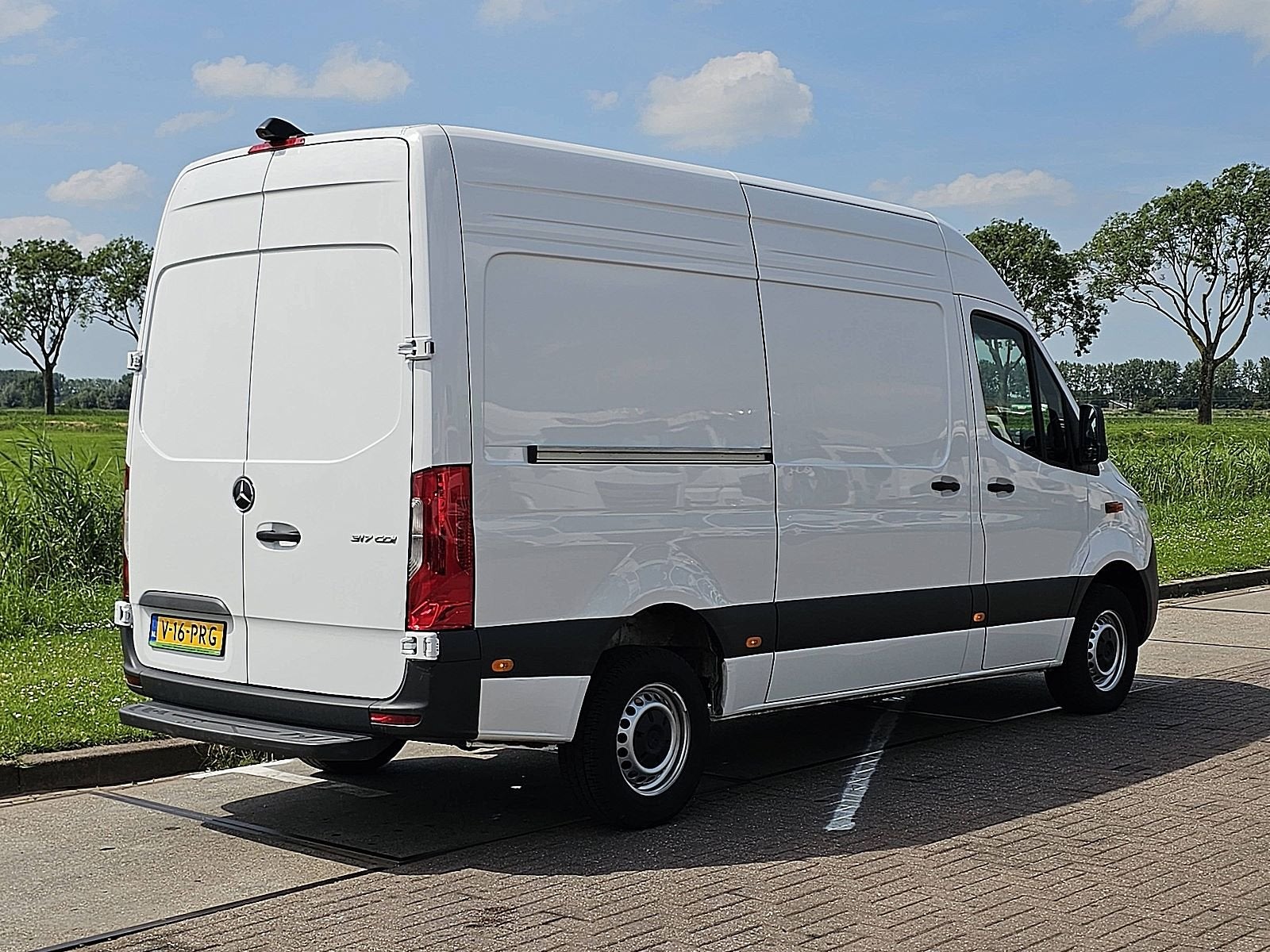 MERCEDES-BENZ SPRINTER 317 l2h2 mbux rwd euro6!, Automaat, Achterwielaandrijving, Gebruikt, Euro 6