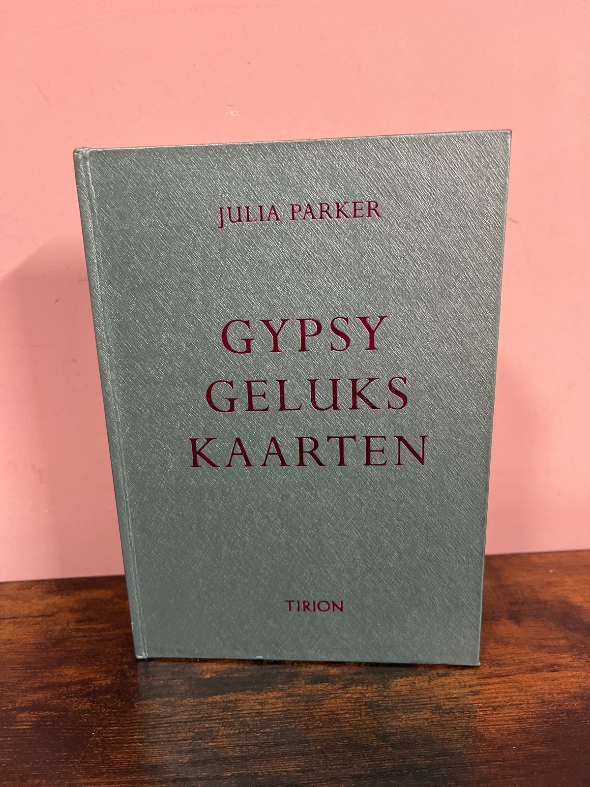 Gypsy Gelukskaarten - Julia Parker (Tirion), Boeken, Ophalen of Verzenden, Zo goed als nieuw, Tarot of Kaarten leggen, Instructieboek