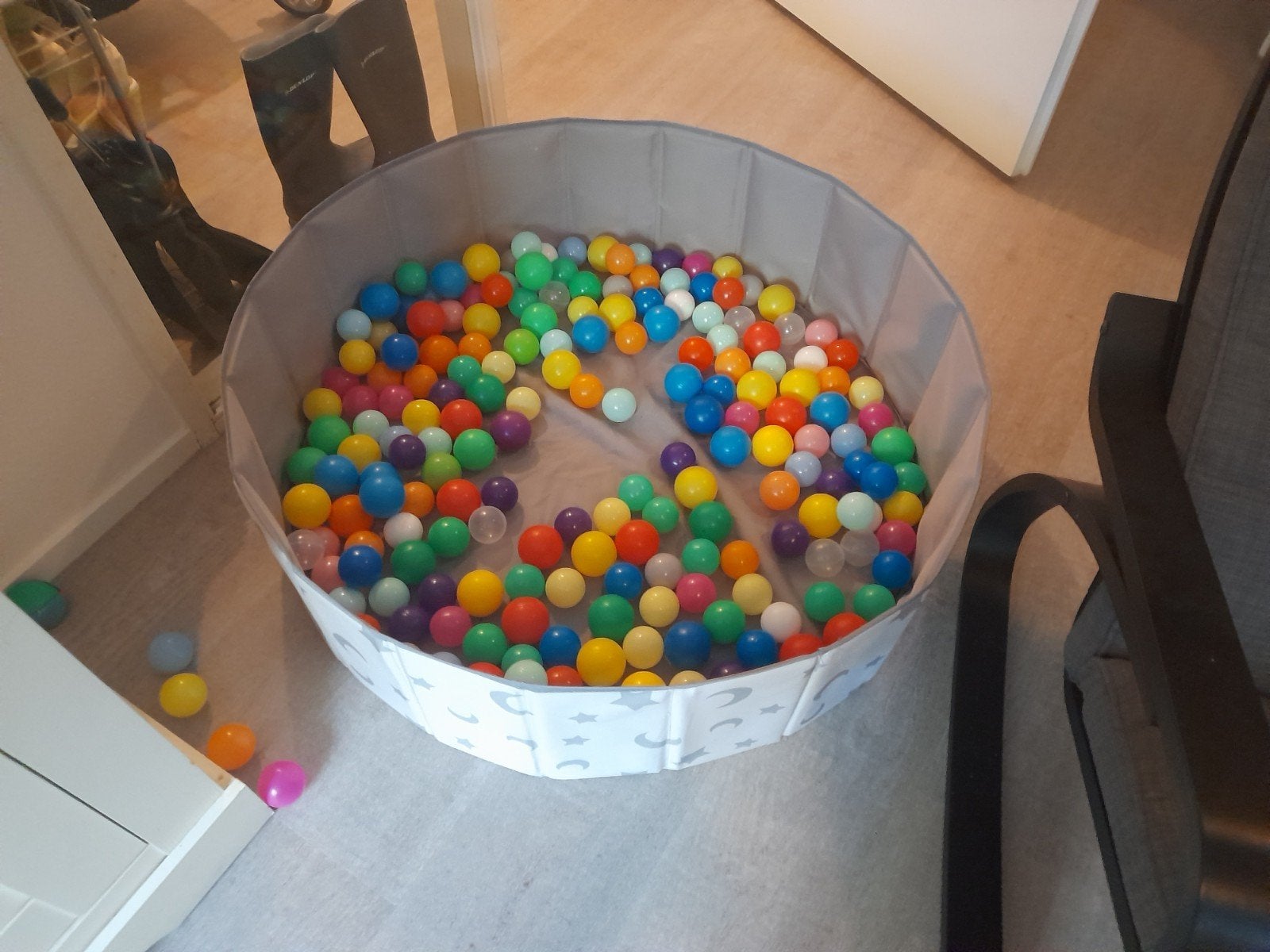 Ballenbak met gekleurde ballen, Ophalen, Zo goed als nieuw, Overige typen