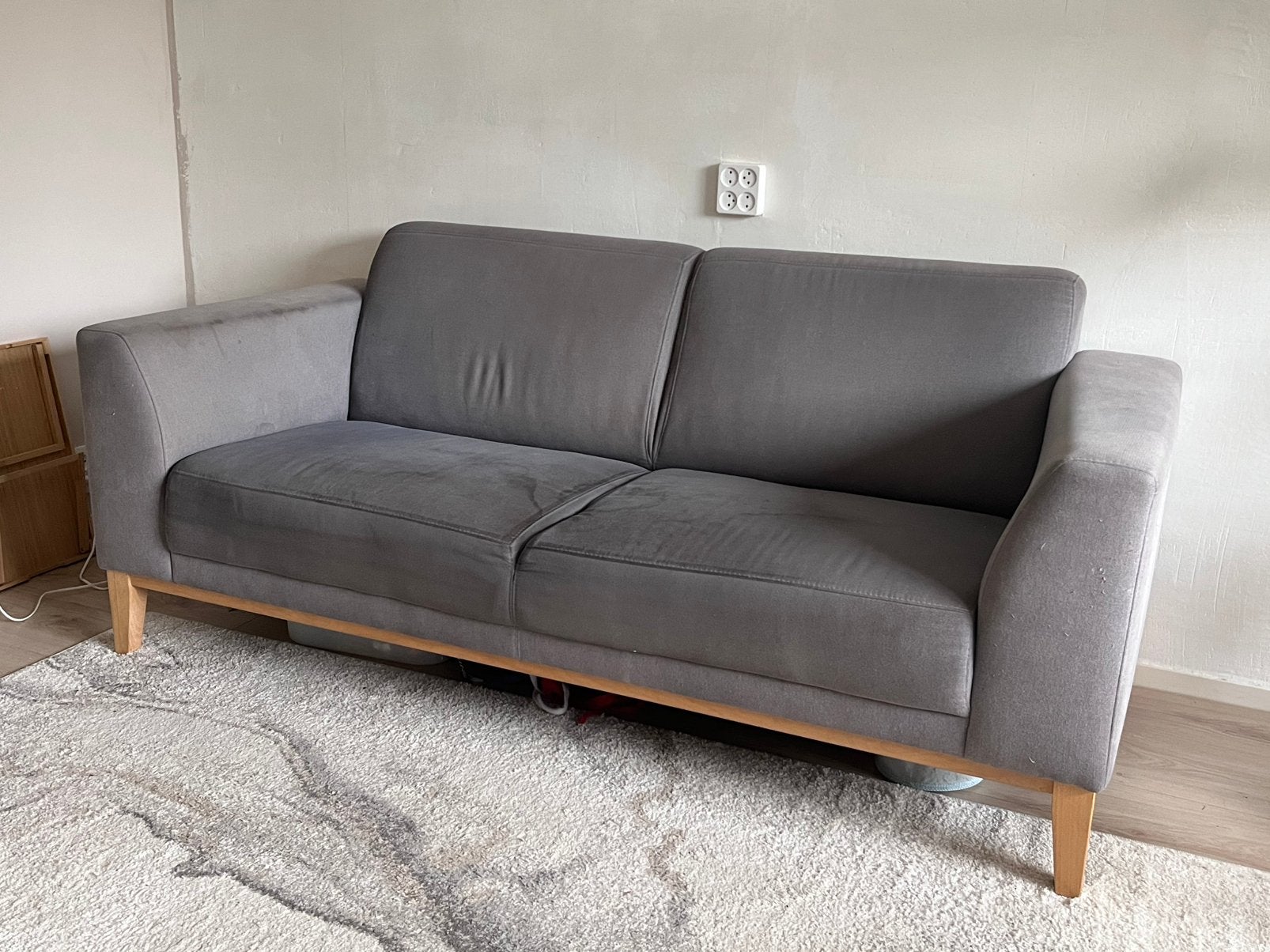Grijze bank (1,9 m) GRATIS, Ophalen, Gebruikt, 150 tot 200 cm, Tweepersoons