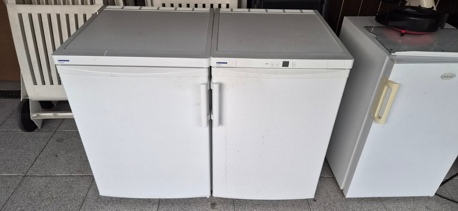 1x Liebherr vriezer €100 1x Liebherr koelkast €50, 100 tot 150 liter, Met aparte vriezer, Zo goed als nieuw, 45 tot 60 cm