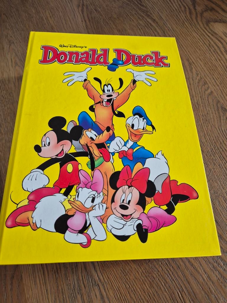 Donald Duck compleet jaar 2011, Boeken, Ophalen of Verzenden, Gelezen, Overige typen