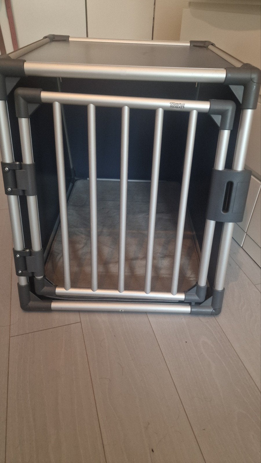 trixie auto bench maat m/l, Ophalen, Zo goed als nieuw