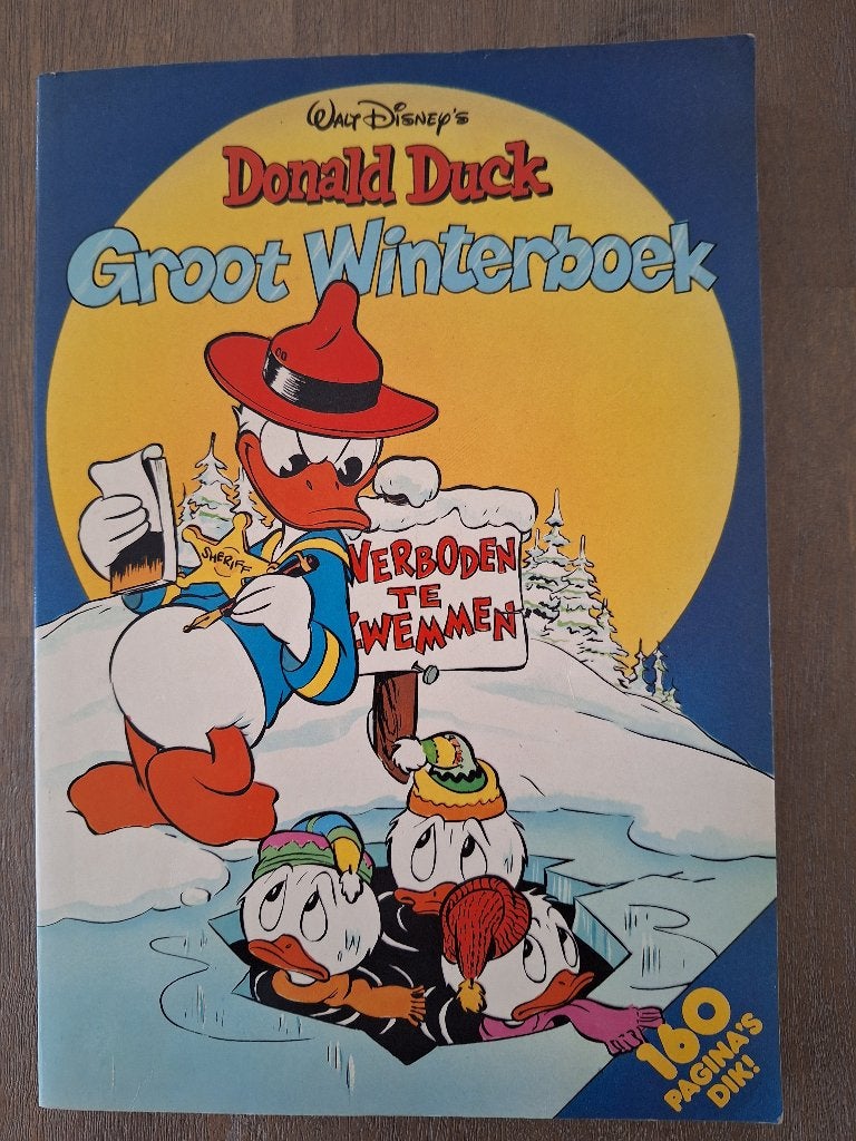 Donald Duck Groot Winterboek - 1985, Boeken, Stripboeken, Gelezen, Ophalen of Verzenden, Walt Disney, Eén stripboek