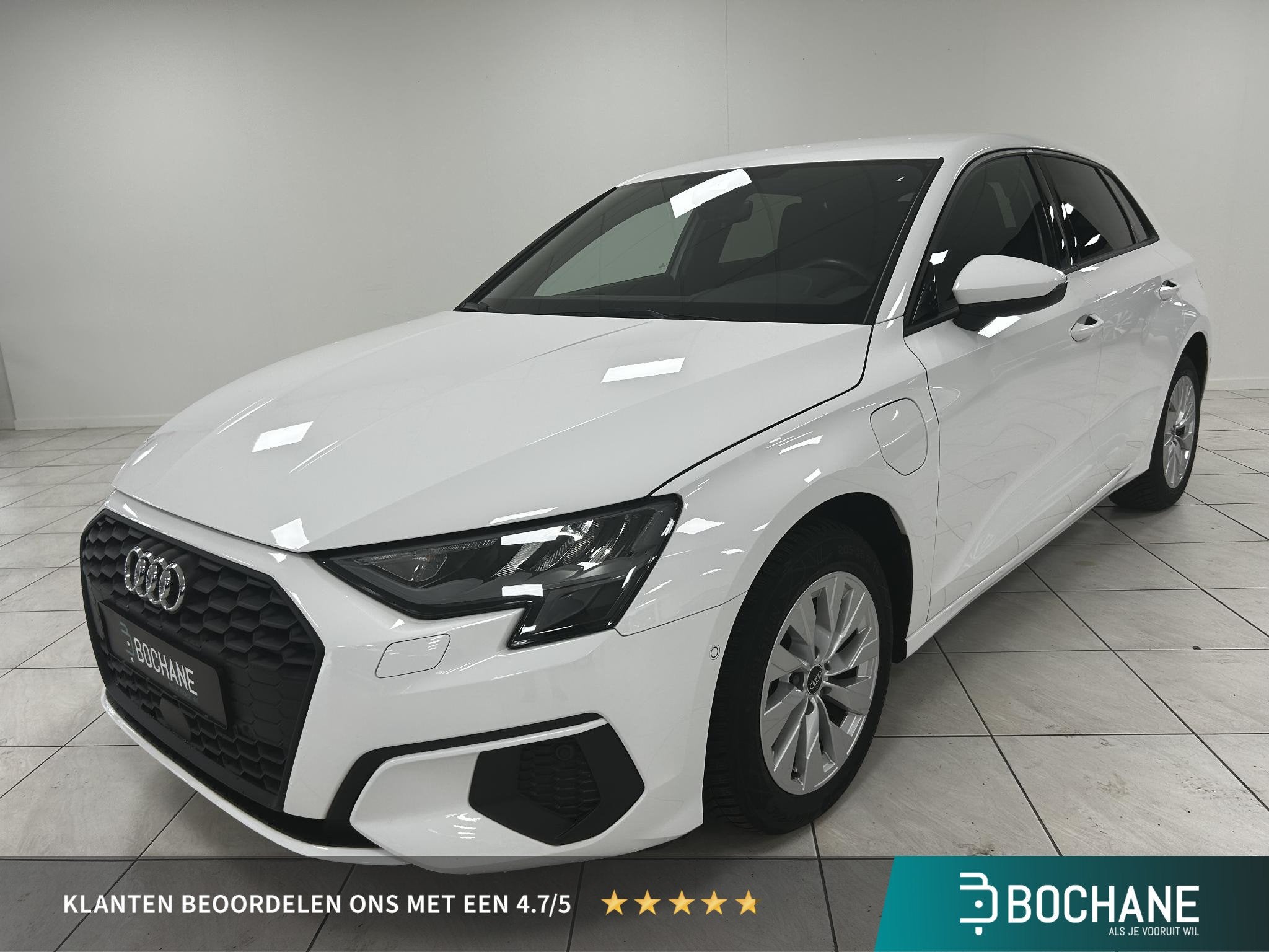 Audi A3 Sportback 40 TFSI e Edition S-LINE INTERIEUR | CARPL, Auto's, Audi, Stof, Gebruikt, 4 cilinders, Wit