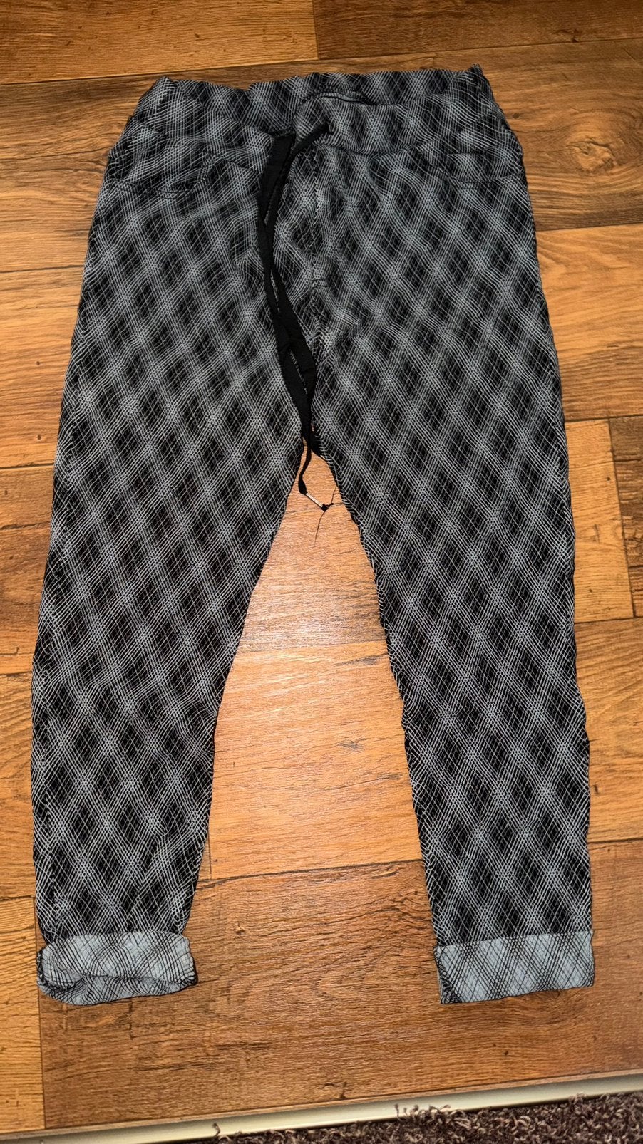 Dames geruite grijze broek, Ophalen of Verzenden, Zo goed als nieuw, Grijs, Lang