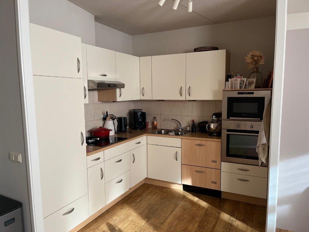 Gratis keuken afhalen, Huis en Inrichting, Ophalen, Gebruikt, Hoekkeuken, Kunststof