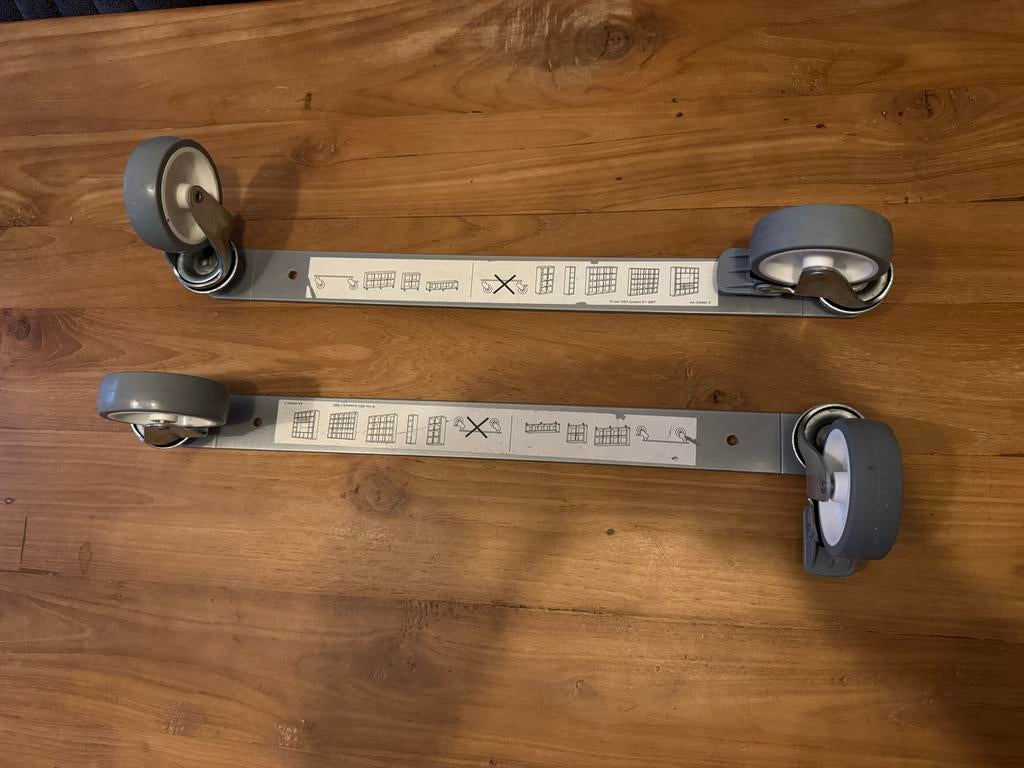 IKEA wielen voor Expedit of Kallax kast, Ophalen of Verzenden, Gebruikt