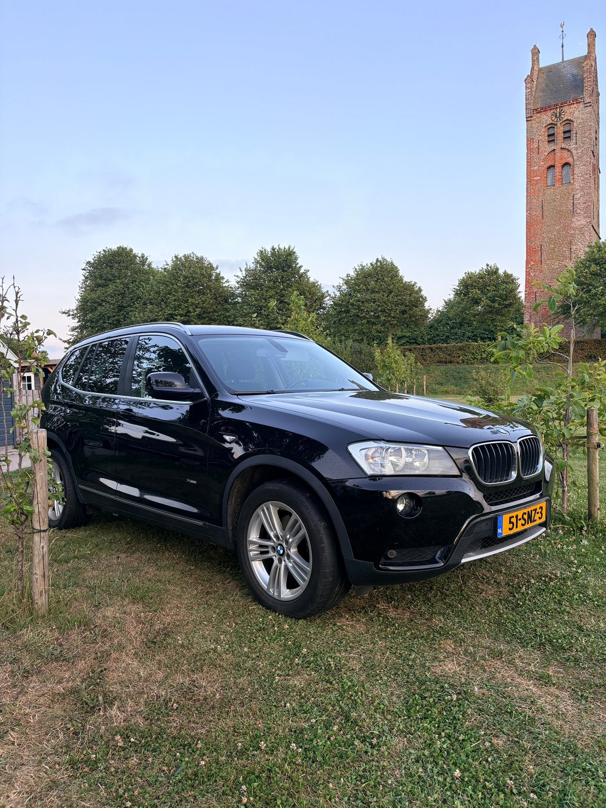 BMW X3 2.0i Xdrive Aut8 2011 Zwart, Auto's, Stof, Zwart, 4 cilinders, 2000 kg