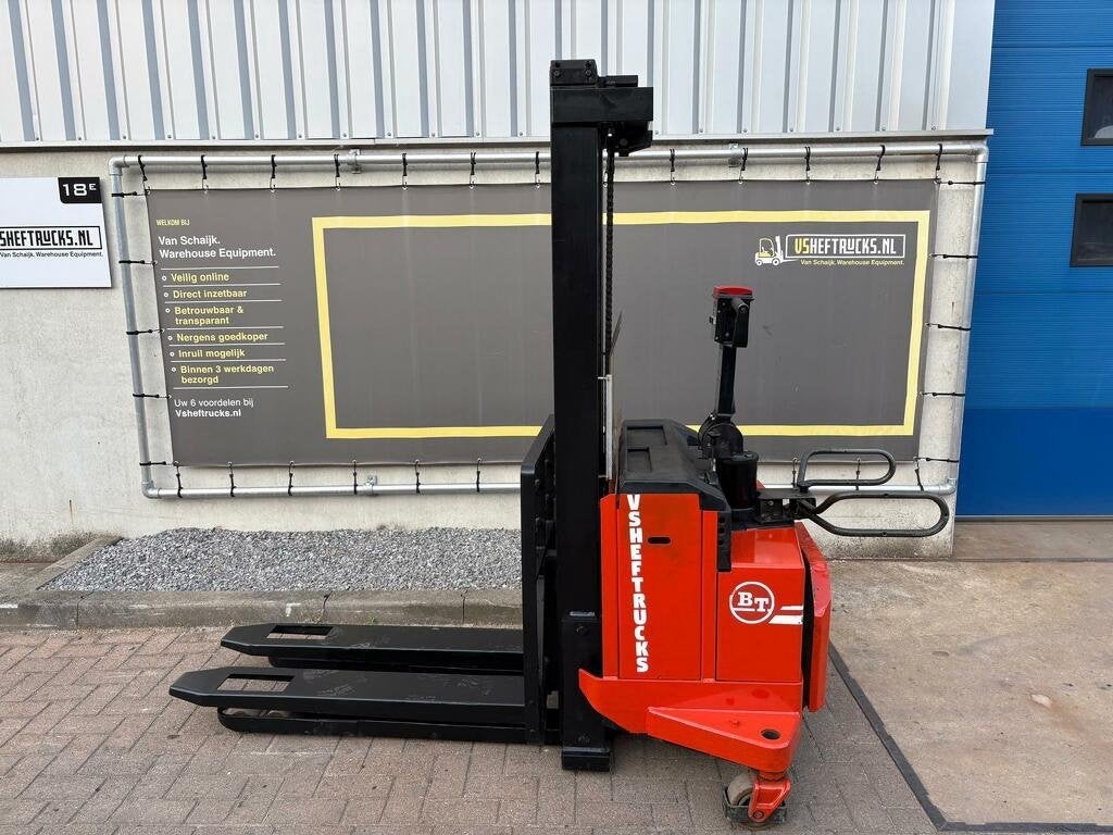VS-22929 Elektrische triplex stapelaar BT LSV1250, Zakelijke goederen, Machines en Bouw | Heftrucks en Intern transport, 1000 tot 2000 kg