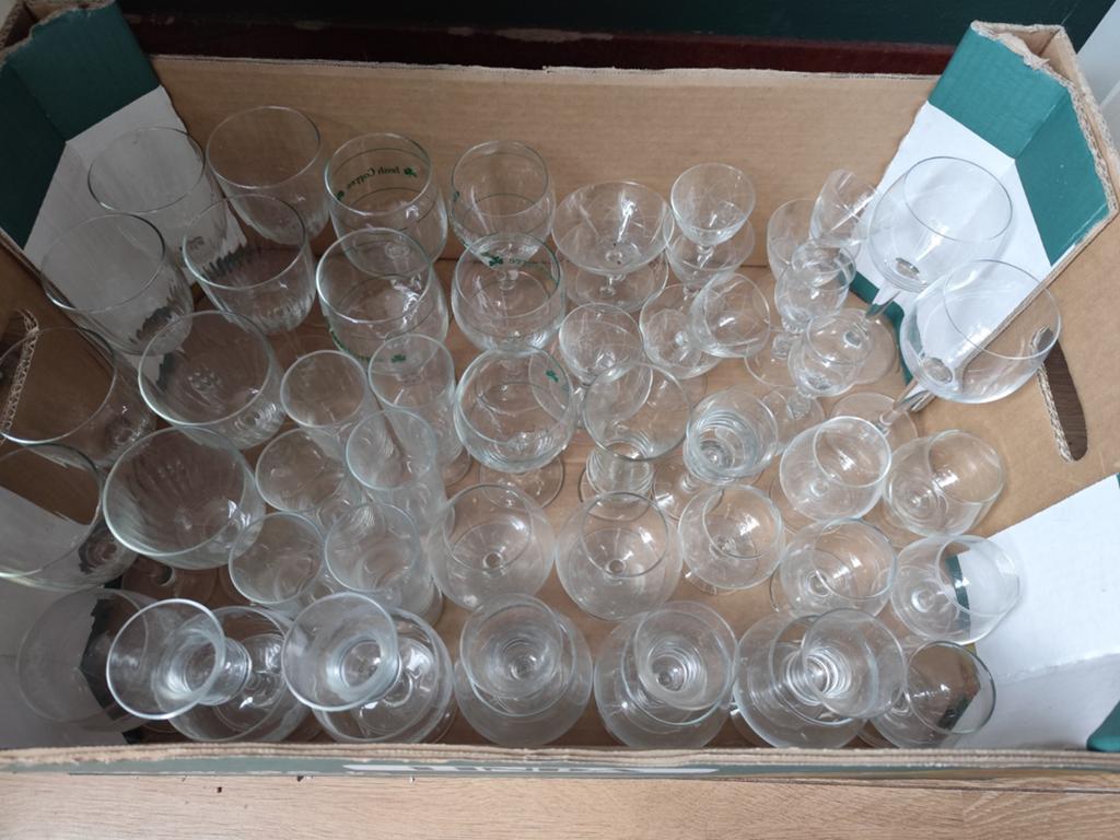3 Dozen glaswerk glasservies kristal div glazen bowl pot, Verzamelen, Glas en Borrelglaasjes, Zo goed als nieuw, Overige typen