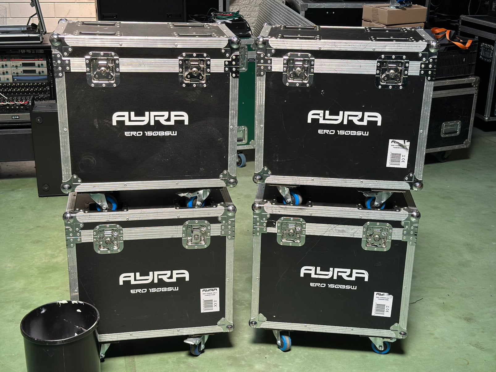 Ayra ero bsw 150 movinghead cases 4 stuks, Ophalen, Gebruikt, Audio